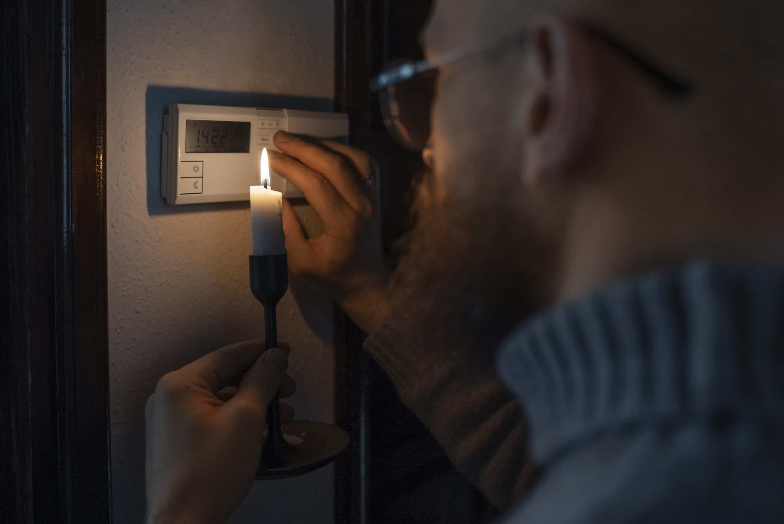 Éclairage éteint brusquement à cause d'une coupure de courant soudaine